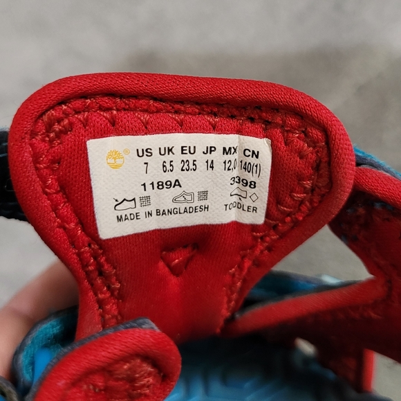 Timberland Sandals - Picture 2 of 6